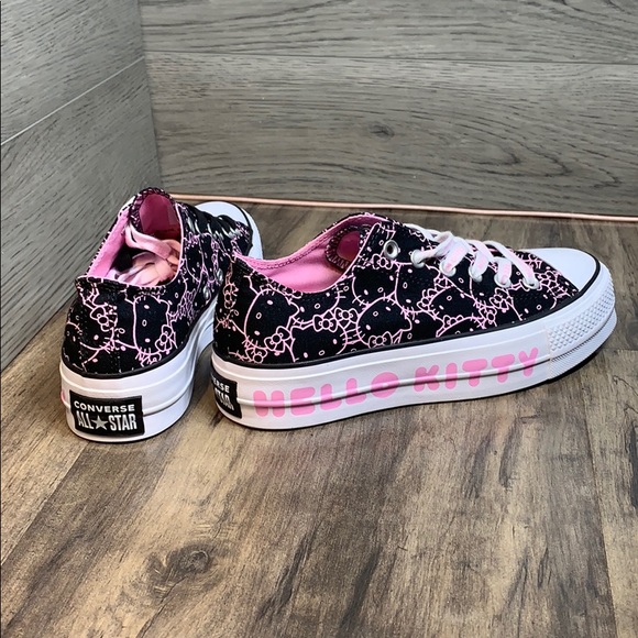 Converse Hello Kitty CTAS CLEAN LIFT OX PLATFORM - Picture 4 of 8